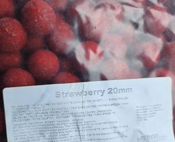 Strawberry 20mm